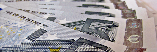 earning-money-with-your-own-0900-number-how-does-it-work